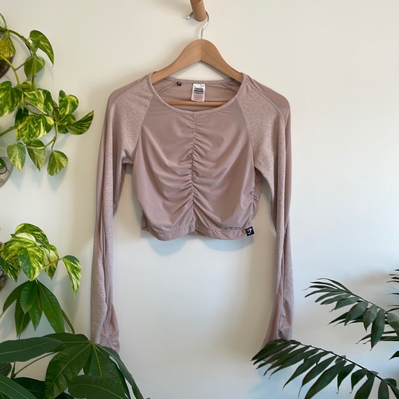 Gymshark Tops - Gymshark Mesh Cropped Long Sleeve